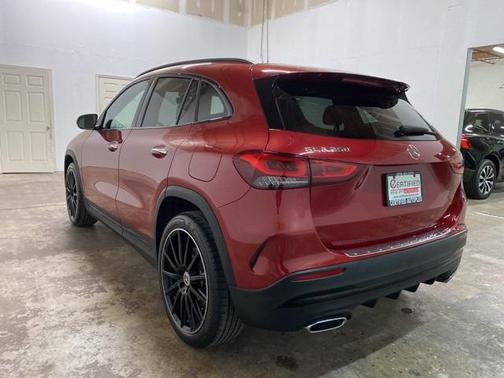 2021 Mercedes-Benz GLA 250 Base 4MATIC