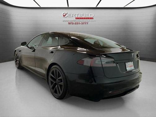 2022 Tesla Model S Plaid