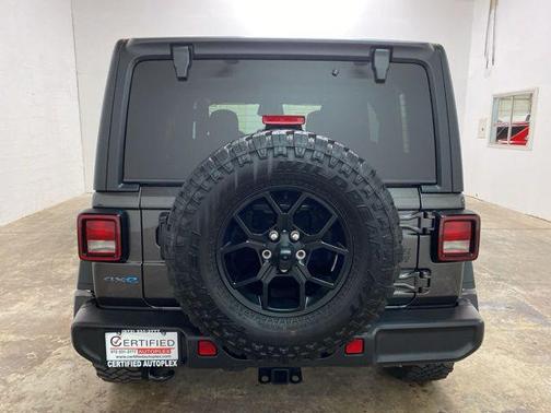 2025 Jeep Wrangler 4xe Willys