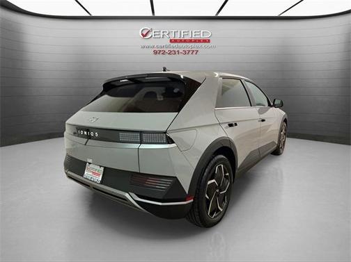 2024 Hyundai IONIQ 5 SEL