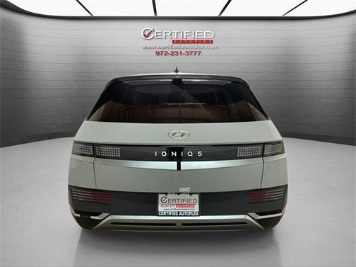 2024 Hyundai IONIQ 5 SEL