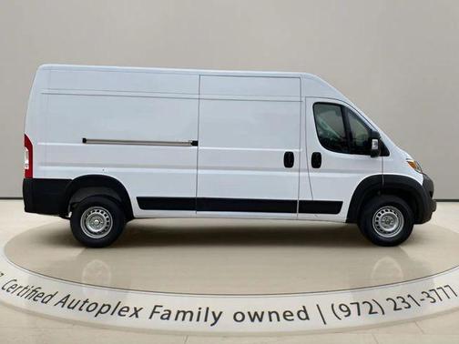 Bright White Clearcoat 2025 RAM ProMaster 2500 Tradesman