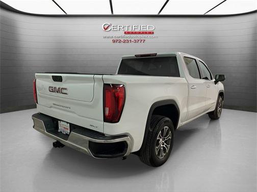 2025 GMC Sierra 1500 SLT