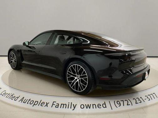 Black 2022 Porsche Taycan Base