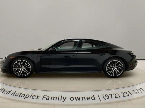 Black 2022 Porsche Taycan Base