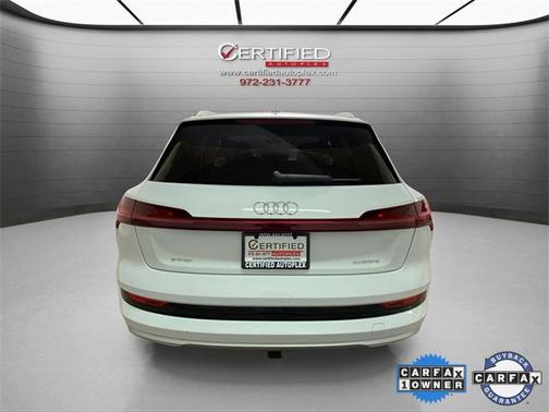 2021 Audi e-tron Premium Plus