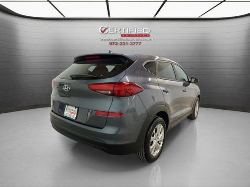 2021 Hyundai TUCSON SE