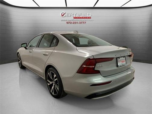 2025 Volvo S60 B5 Core