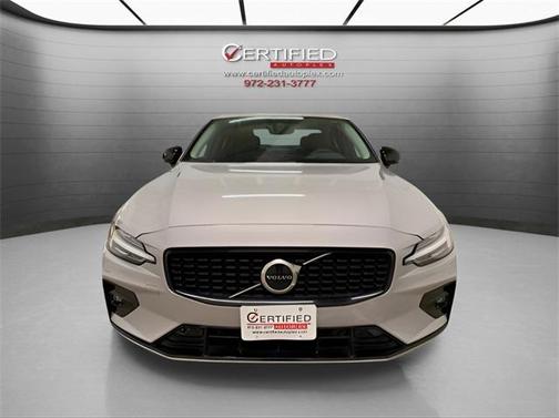 2025 Volvo S60 B5 Core
