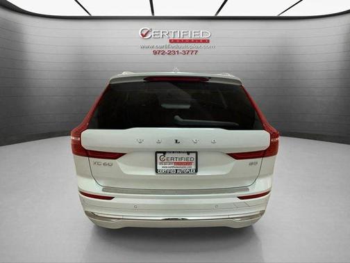 2023 Volvo XC60 B5 Plus Bright Theme