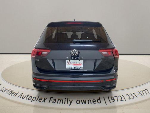 Deep Black 2023 Volkswagen Tiguan 2.0T SE R-Line Black