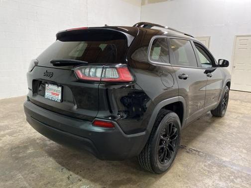 2023 Jeep Cherokee Altitude