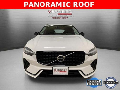 2025 Volvo XC60 B5 Plus