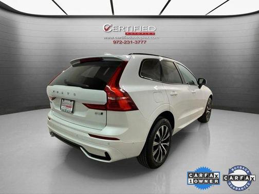2025 Volvo XC60 B5 Plus
