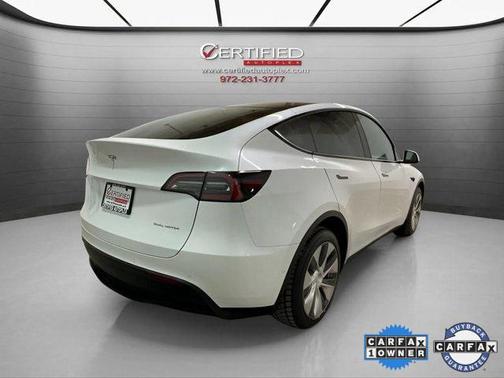 2022 Tesla Model Y Long Range Dual Motor All-Wheel Drive