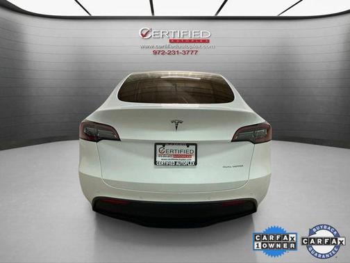 2022 Tesla Model Y Long Range Dual Motor All-Wheel Drive
