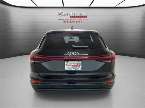 2025 Audi Q6 e-tron Premium Plus quattro