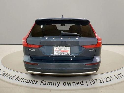 Denim Blue Metallic 2025 Volvo V60 Cross Country Plus, B5 AWD Gas (mild hybrid)