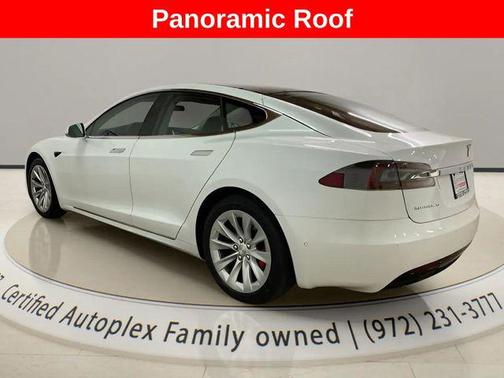 Pearl White 2017 Tesla Model S P100D