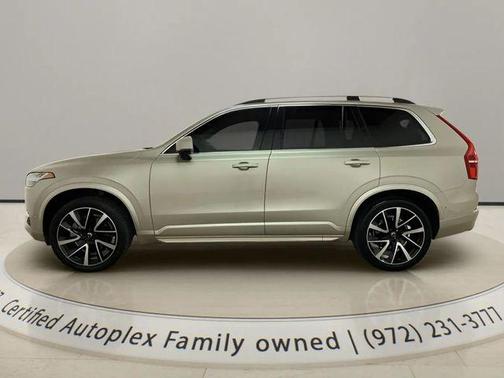 Sand Metallic 2018 Volvo XC90 T6 Momentum