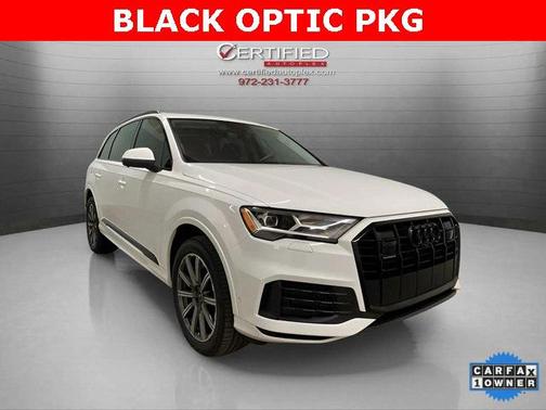 2022 Audi Q7 45 Premium Plus