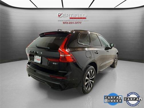2025 Volvo XC60 B5 Plus