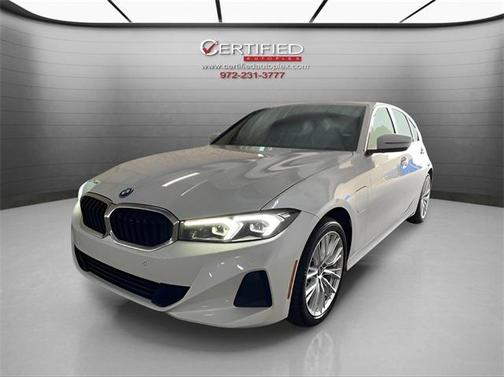 2024 BMW 330e Base