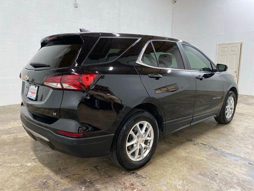 Mosaic Black Metallic 2022 Chevrolet Equinox 1LT