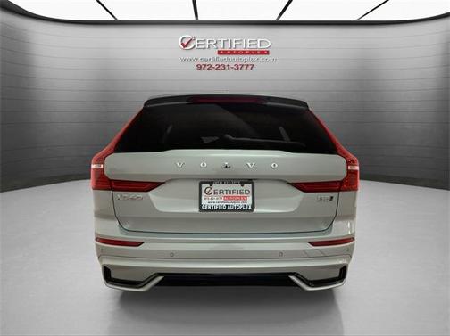 2025 Volvo XC60 Plus