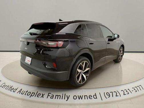 Deep Black 2023 Volkswagen ID.4 AWD Pro S