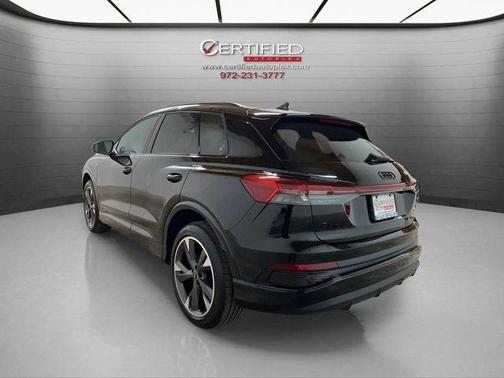 2024 Audi Q4 e-tron Premium 50 quattro