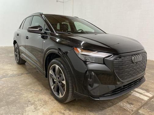 2024 Audi Q4 e-tron Premium 50 quattro