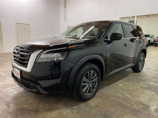Super Black 2023 Nissan Pathfinder S 4WD