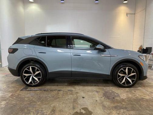 Arctic Blue 2024 Volkswagen ID.4 AWD Pro S