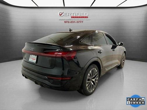 2024 Audi Q8 e-tron Premium Plus