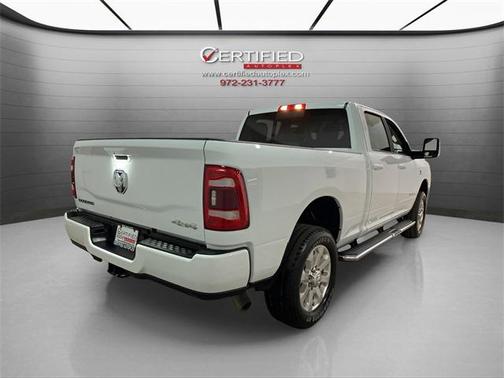 2023 RAM 3500 Laramie Crew Cab 4x4 6'4' Box