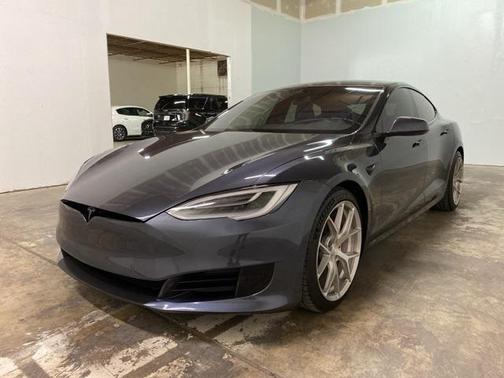 2016 Tesla Model S 75D