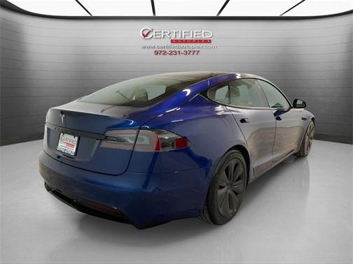 2022 Tesla Model S Base