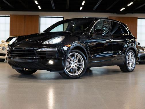 Jet Black Metallic 2012 Porsche Cayenne Cayenne