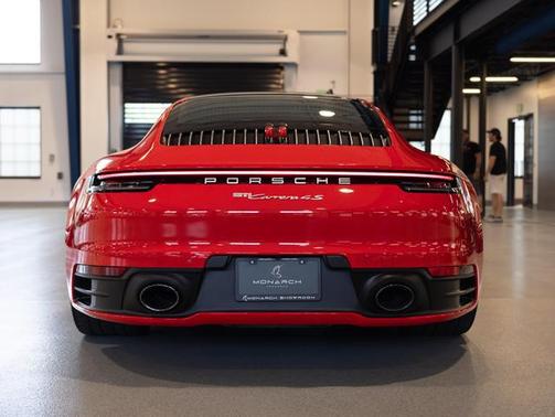 2020 Porsche 911 Carrera 4S