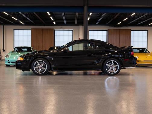 1997 Ford Mustang Cobra