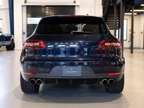 2017 Porsche Macan S
