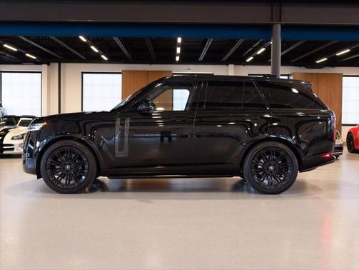 2023 Land Rover Range Rover Autobiography