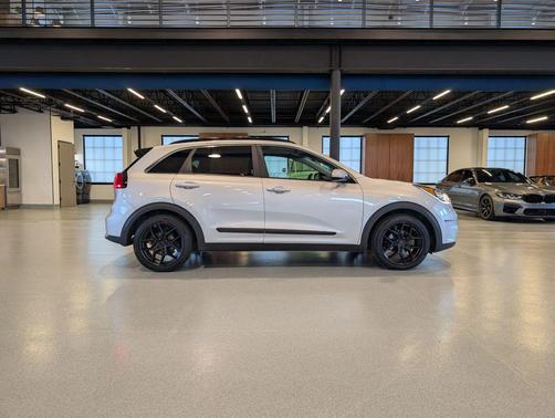 2019 Kia Niro s Touring