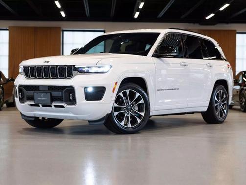 2022 Jeep Grand Cherokee Overland