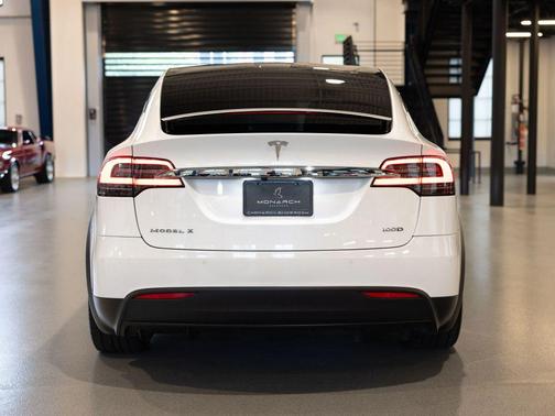 2017 Tesla Model X 90D