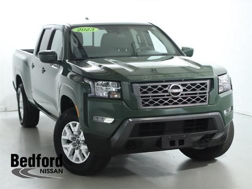 2023 Nissan Frontier SV