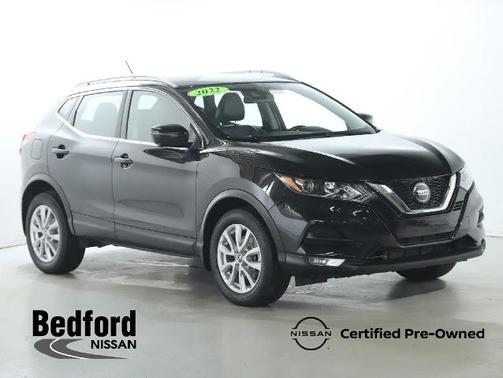 2022 Nissan Rogue Sport SV