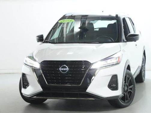2023 Nissan Kicks SR
