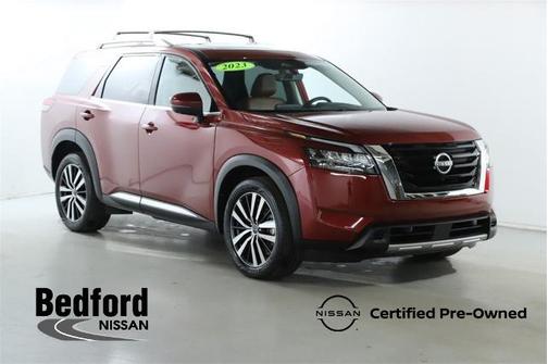 2023 Nissan Pathfinder Platinum